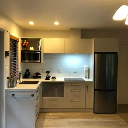 Cherrywood Cottage Akaroa Exterior photo